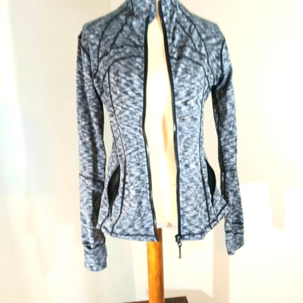 Lululemon Define Jacket Size Small - Picture 6 of 10